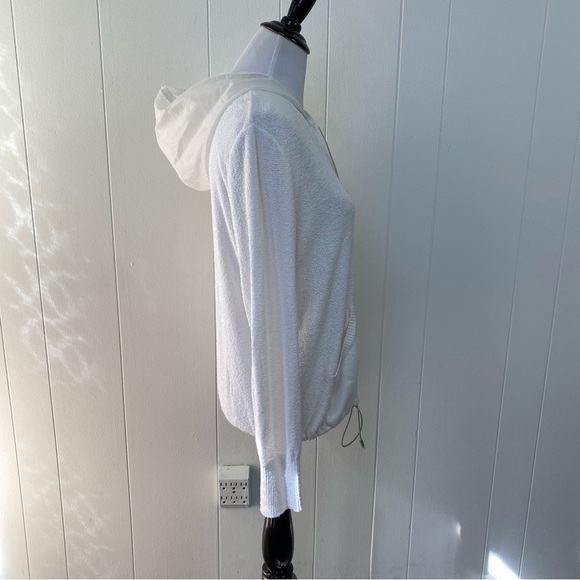 Vintage Escada Sport Zip Front Textured White Hoodie Sheer Hood And Pockets Sz M - Picture 2 of 13